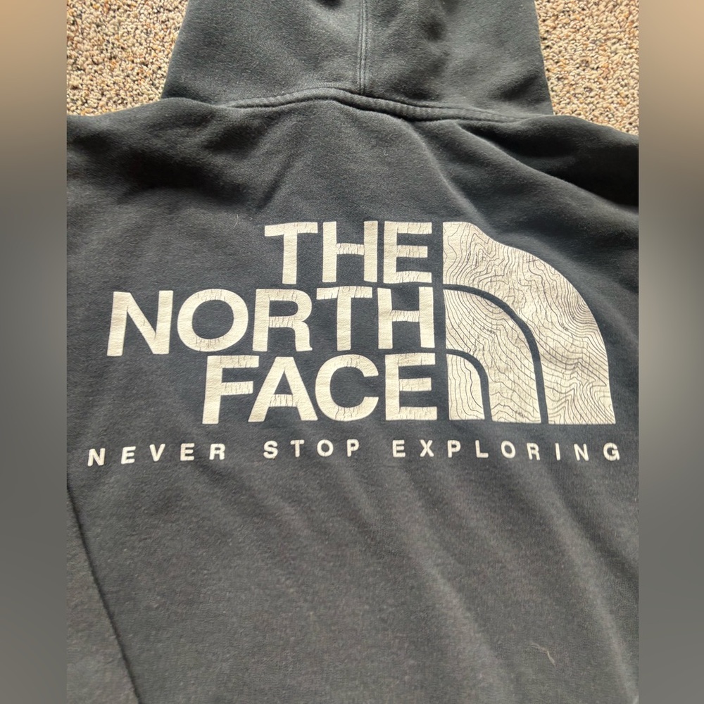 The North Face Black Pullover Hoodie with White Logo medium mens - Picture 5 of 5
